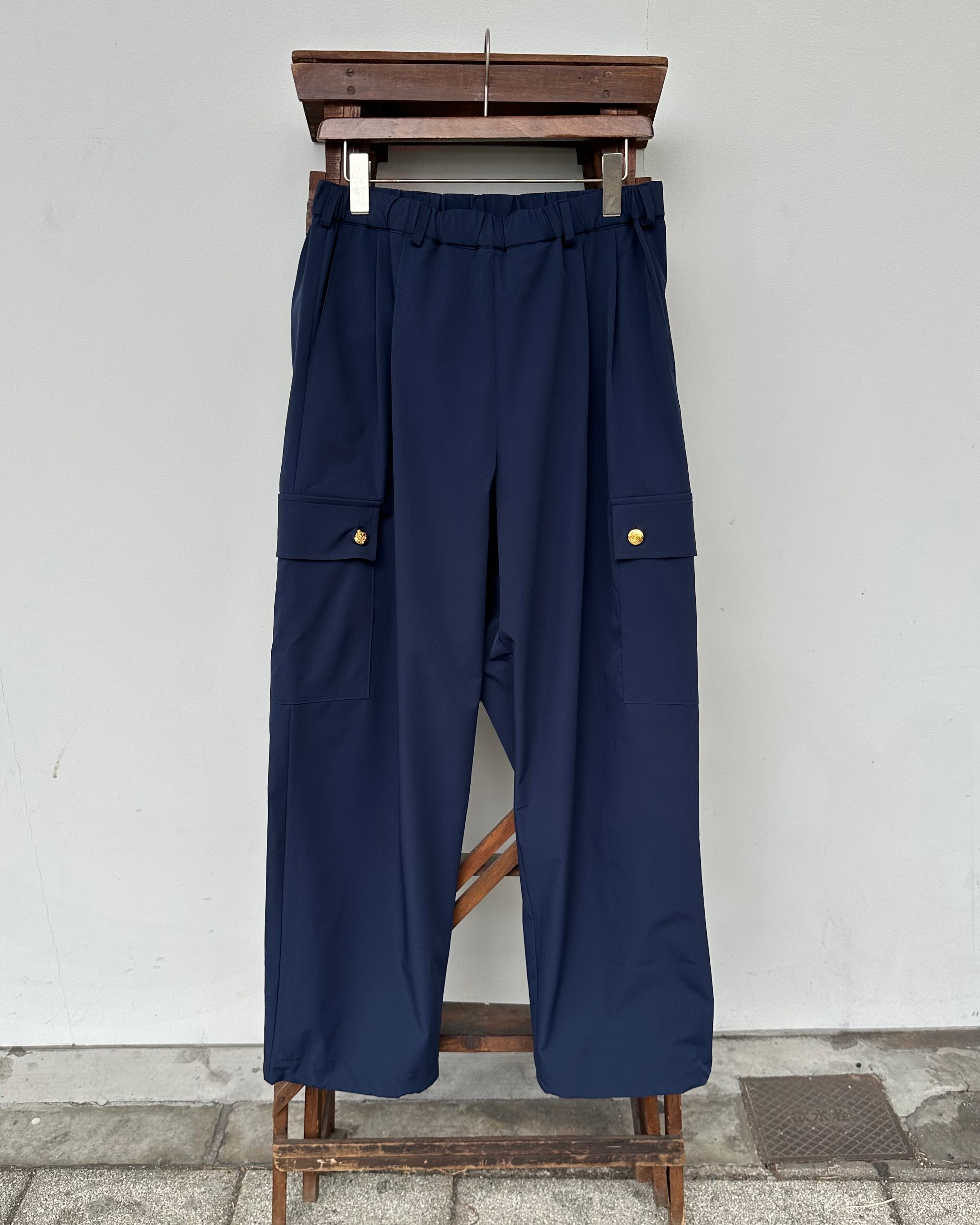 CHANGE BUTTON SOLOTEX®︎ CARGO SLACKS - NAVY