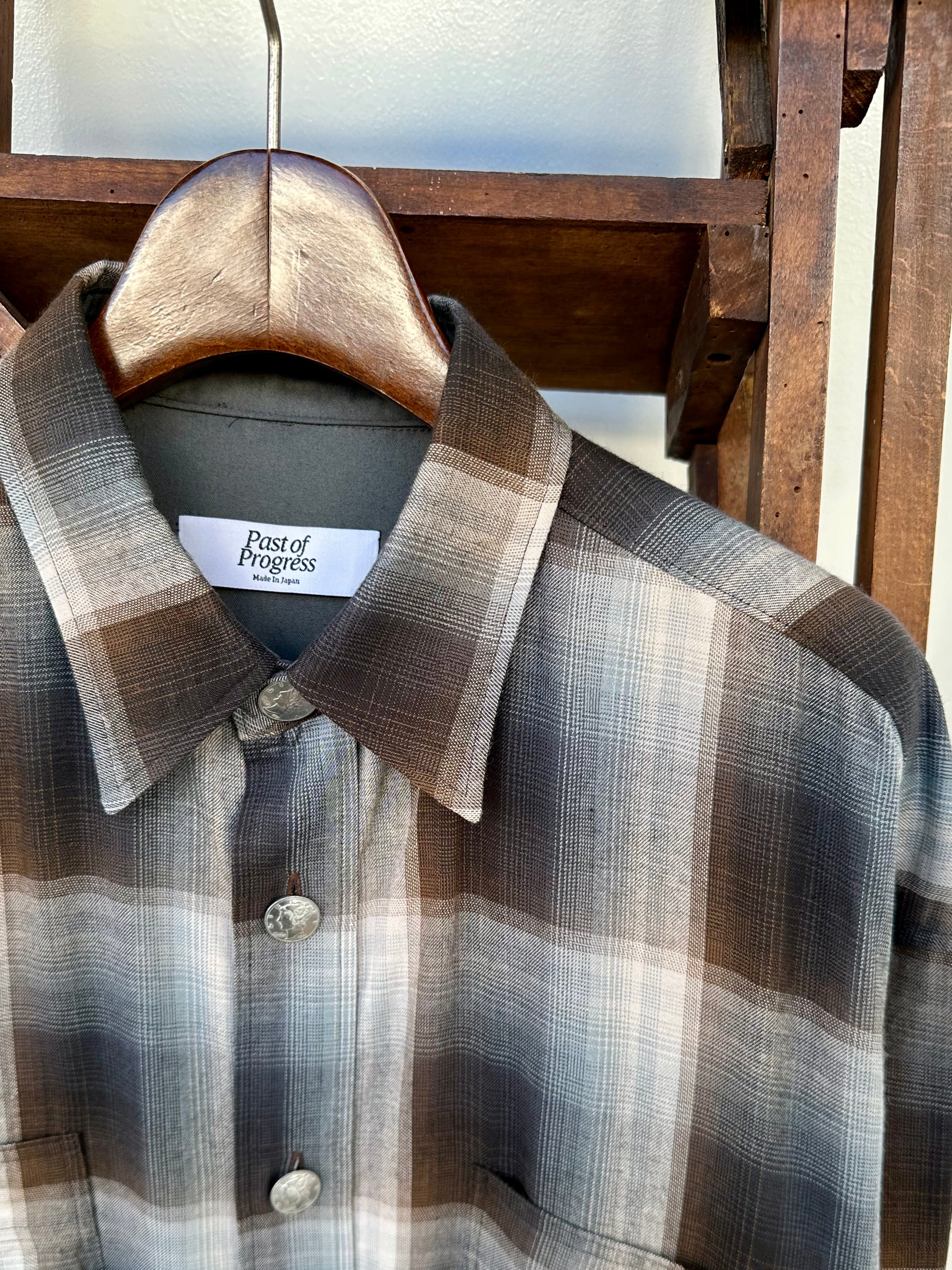 MERCURY BUTTON RAYON OMBRE SHIRT JACKET - PAST005