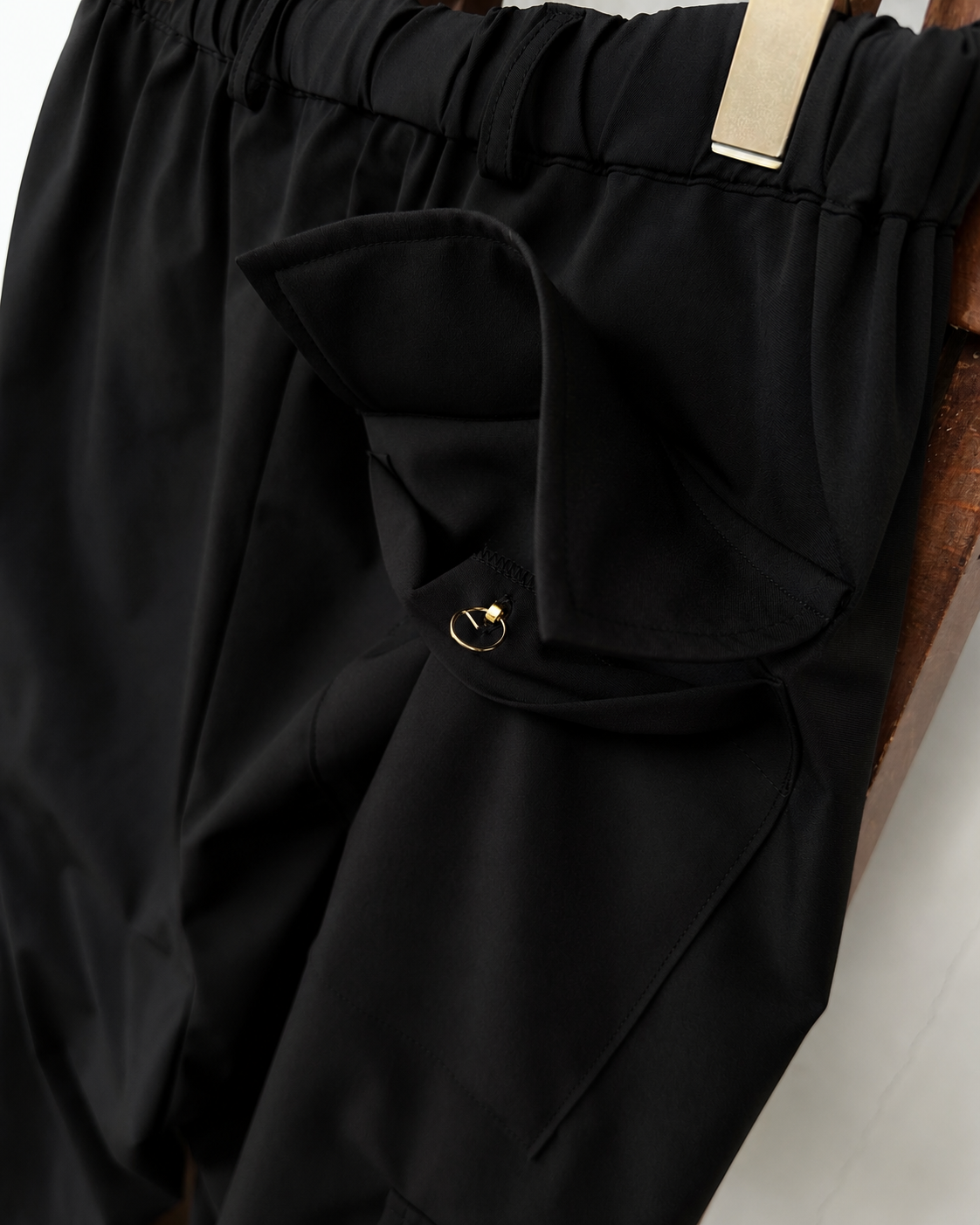 CHANGE BUTTON SOLOTEX®︎ CARGO SLACKS - BLACK