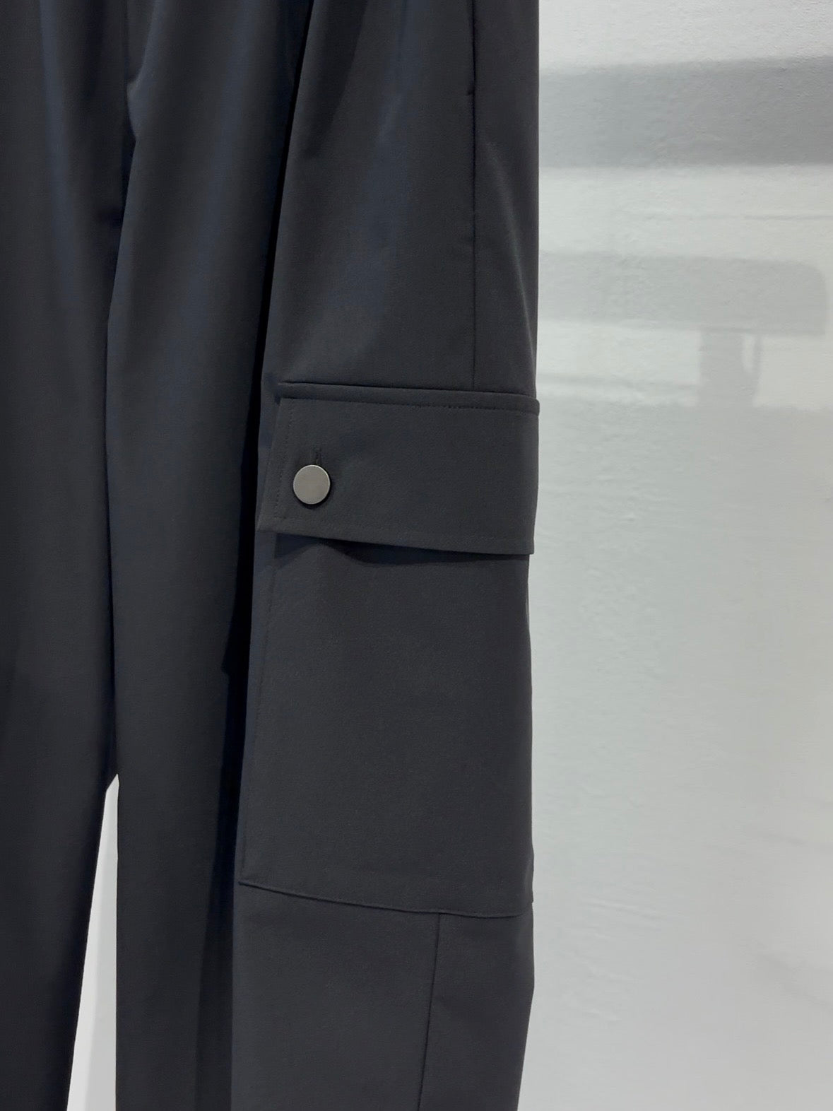 MERCURY COIN CHANGE BUTTON SOLOTEX®︎ CARGO SLACKS - BLACK