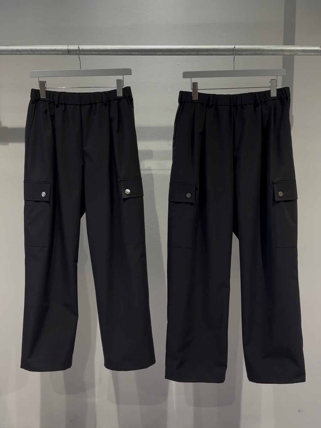 MERCURY COIN CHANGE BUTTON SOLOTEX®︎ CARGO SLACKS - BLACK