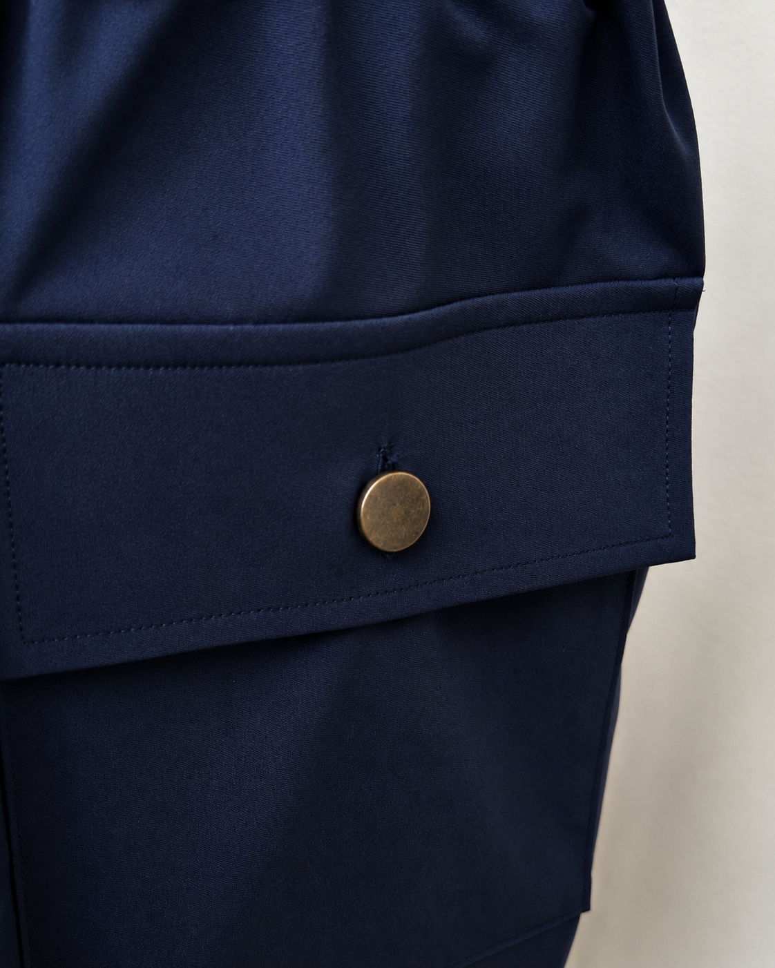 CHANGE BUTTON SOLOTEX®︎ CARGO SLACKS - NAVY