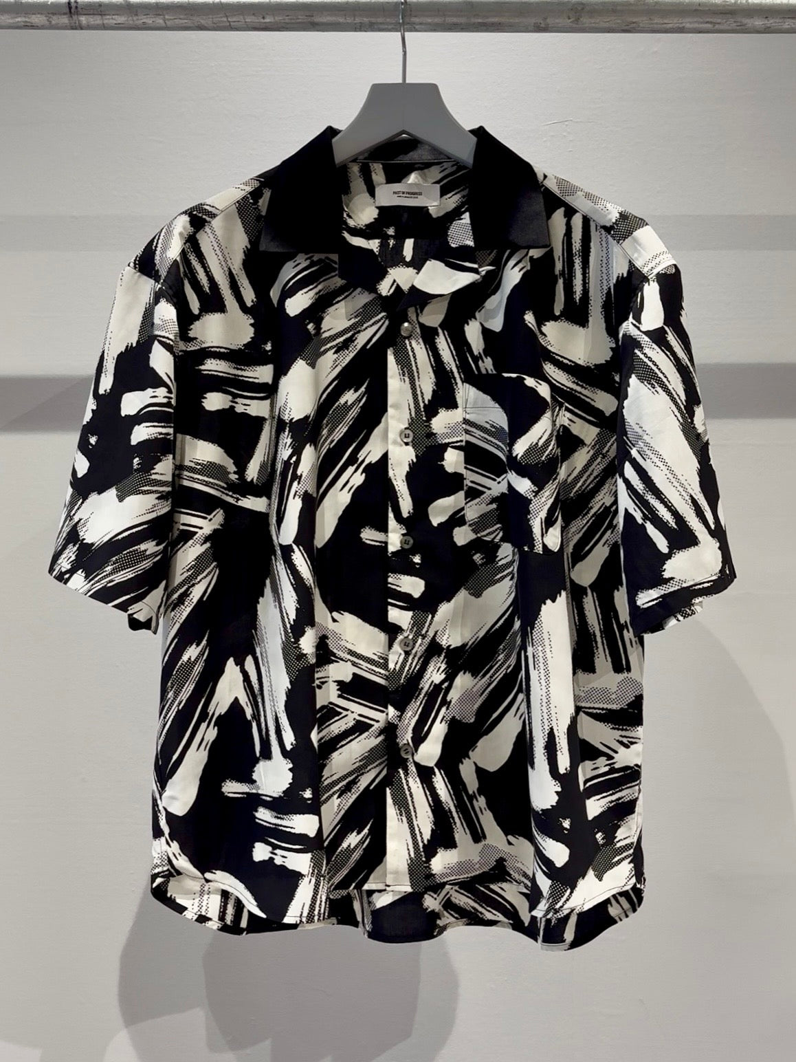 Mercury Mini Button Splash Print Black Collar Shirt - JAPAN MADE