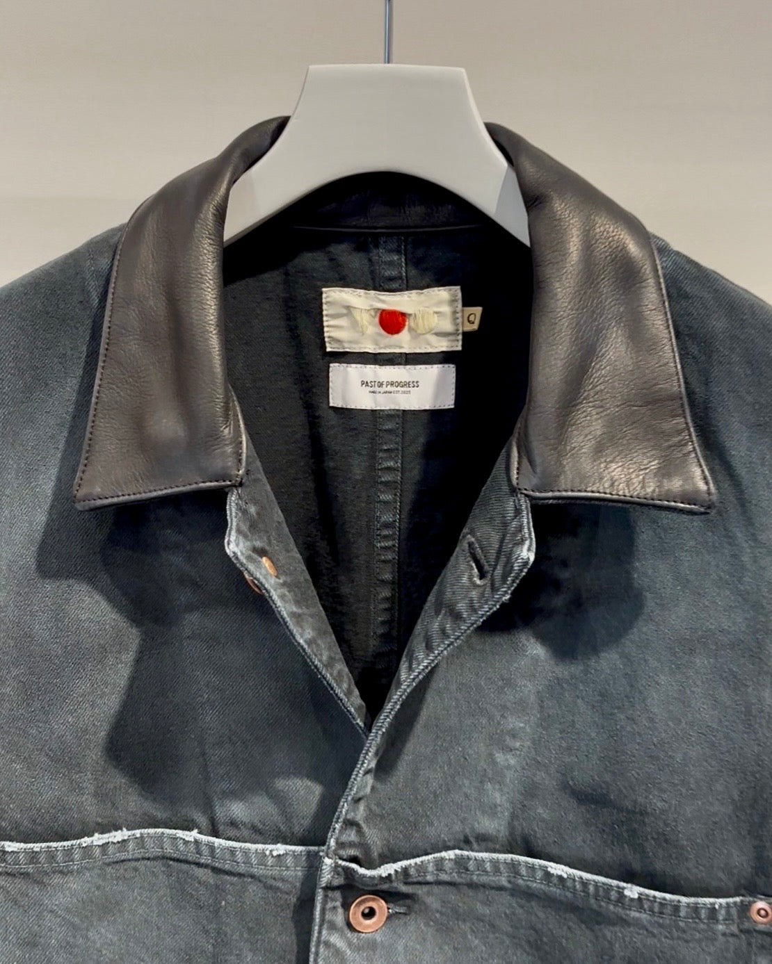 【VOO × PAST OF PROGRESS】LEATHER COLLAR NEO COVERALL DAMAGED / SUMI BLACK