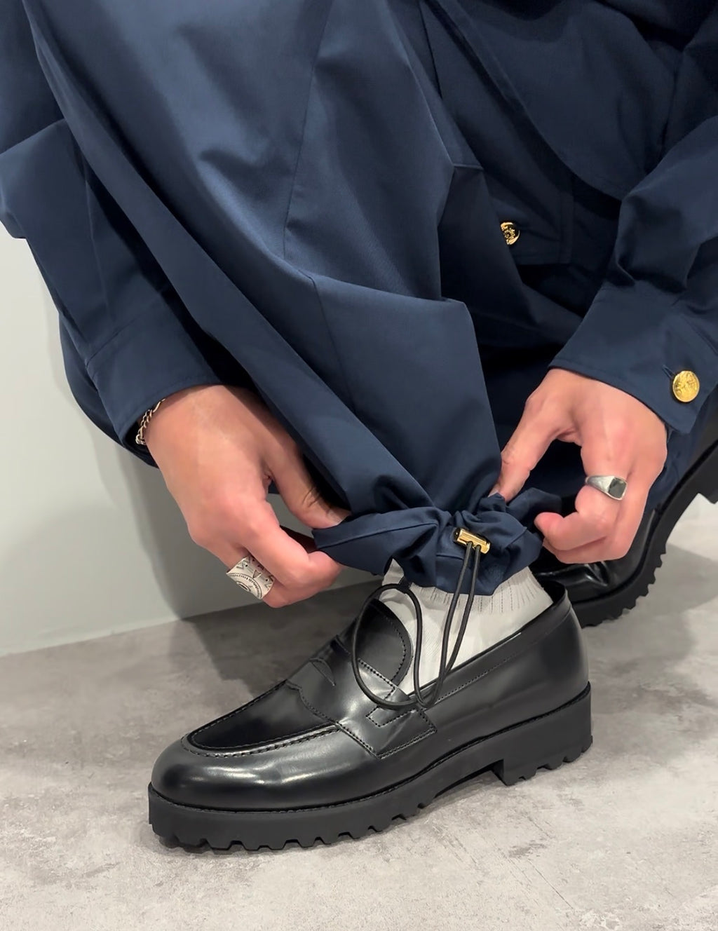 CHANGE BUTTON SOLOTEX®︎ CARGO SLACKS - NAVY