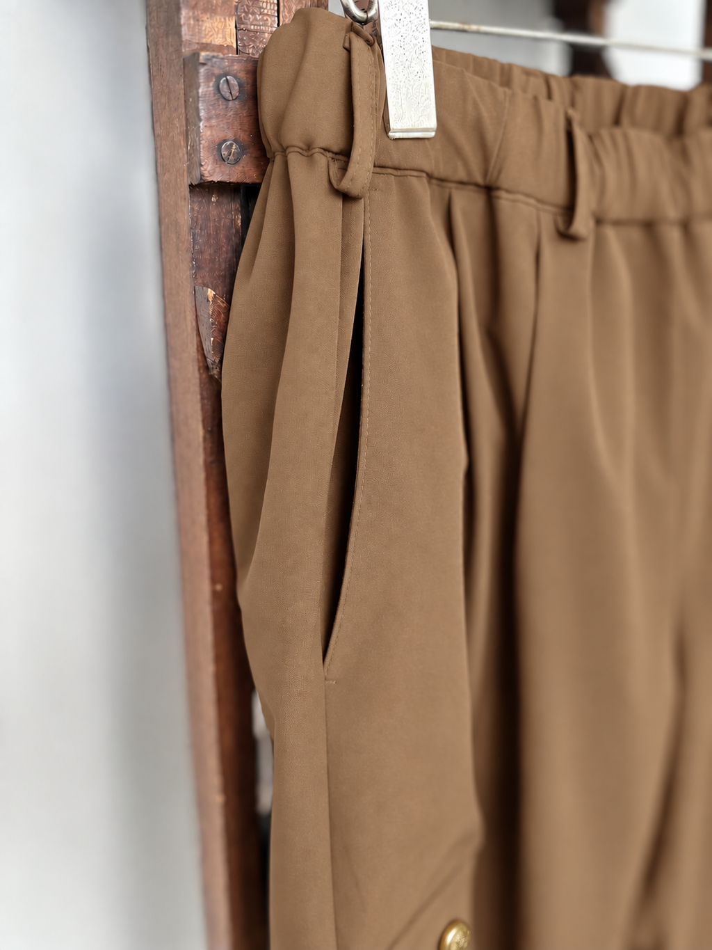 【LIMITED COLOR】CHANGE BUTTON SOLOTEX®︎ CARGO SLACKS - BROWN