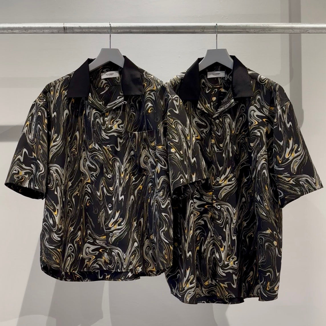 Mercury Mini Button Drip Paint Black Collar Shirt - JAPAN MADE