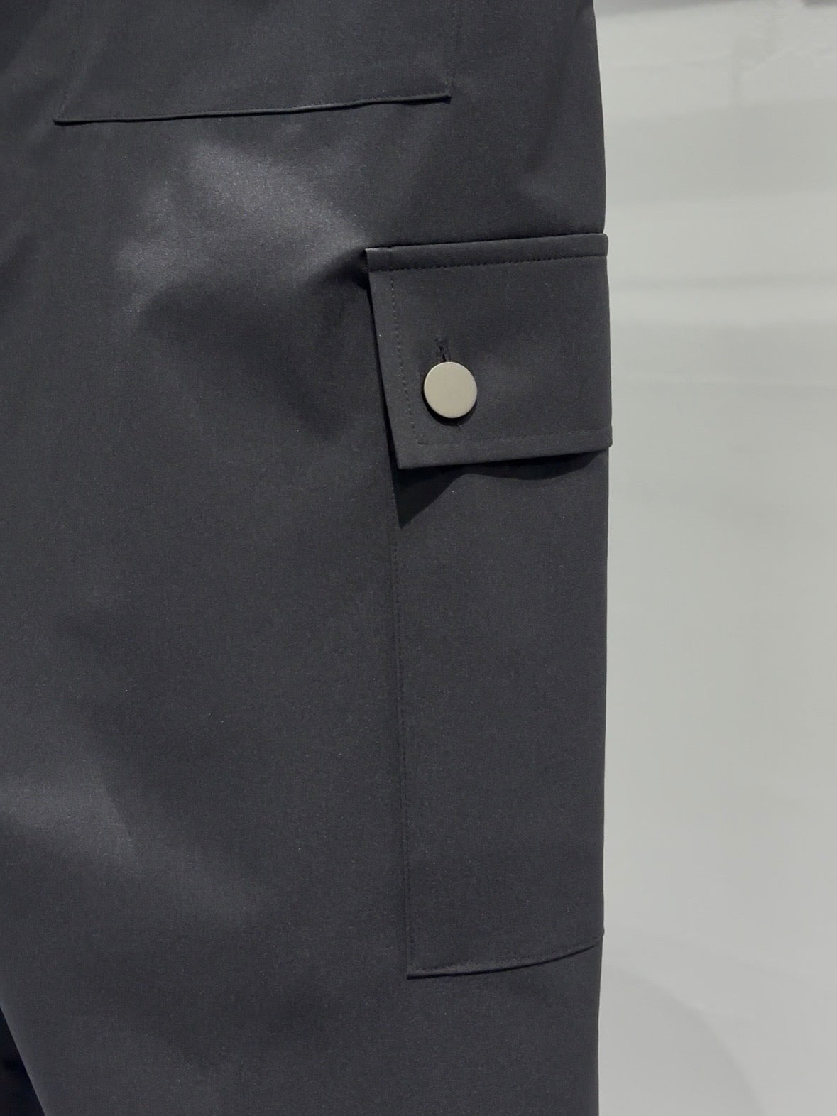MERCURY COIN CHANGE BUTTON SOLOTEX®︎ CARGO SLACKS - BLACK