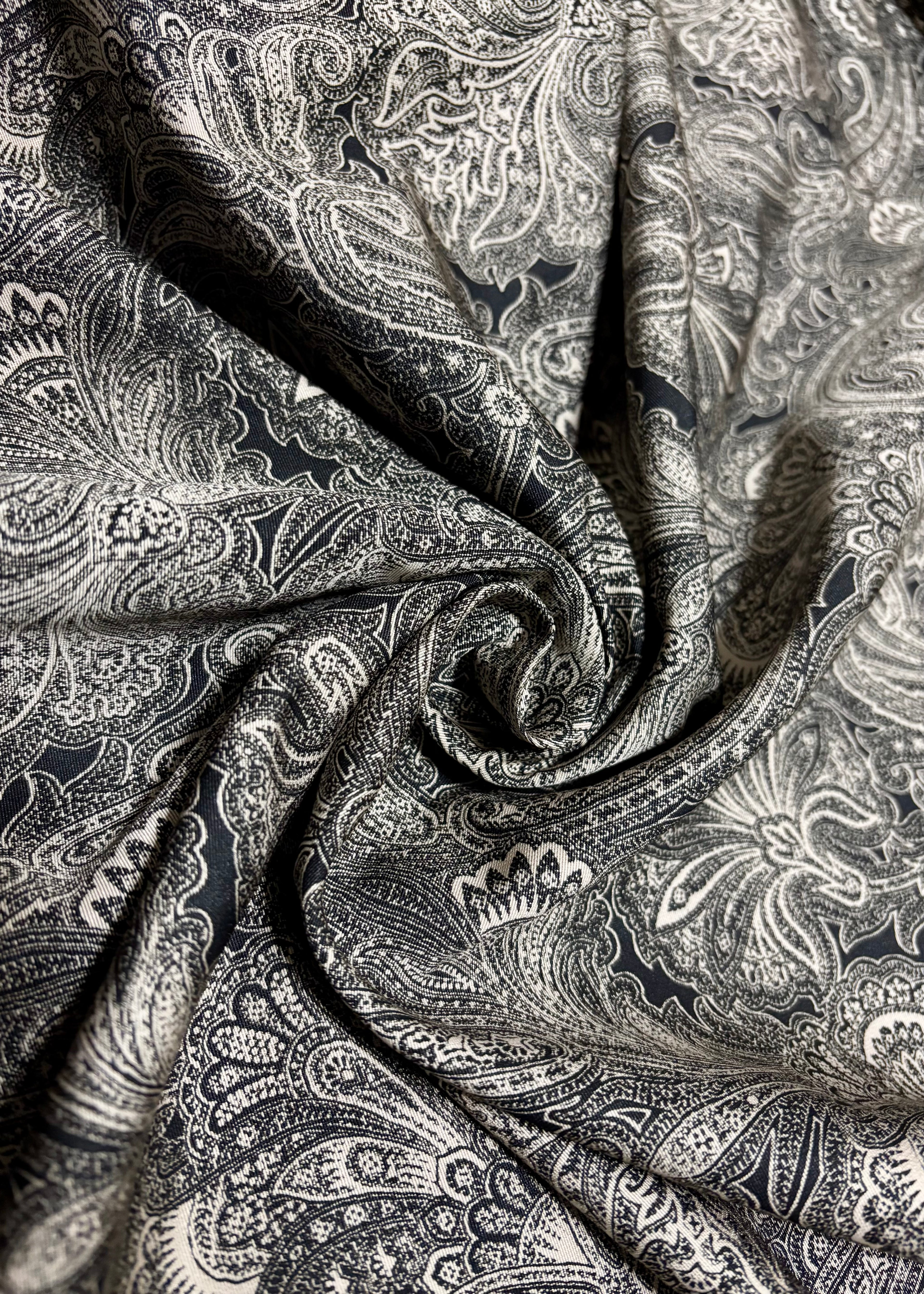 Mercury Mini Button Paisley Black Collar Shirt - JAPAN MADE