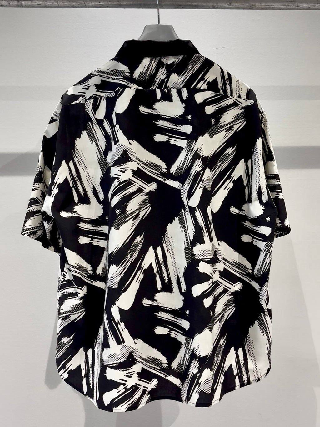 Mercury Mini Button Splash Print Black Collar Shirt - JAPAN MADE