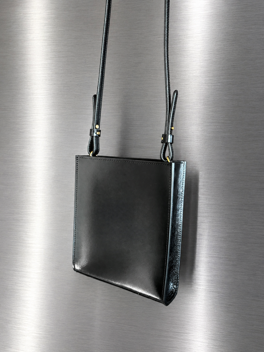 NAMELESS LEATHER SHOULDER BAG