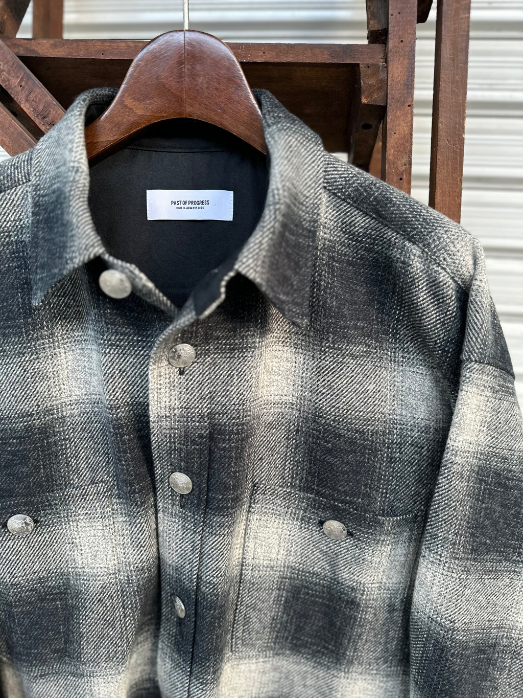 Mercury Button Ombre Shirt Jacket PAST-005