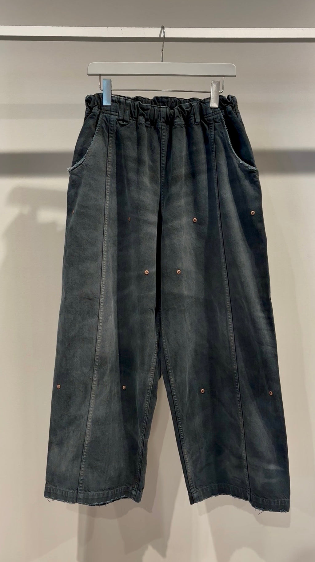 【VOO × PAST OF PROGRESS】LOOP D.P BALLOON DAMAGED / SUMI BLACK