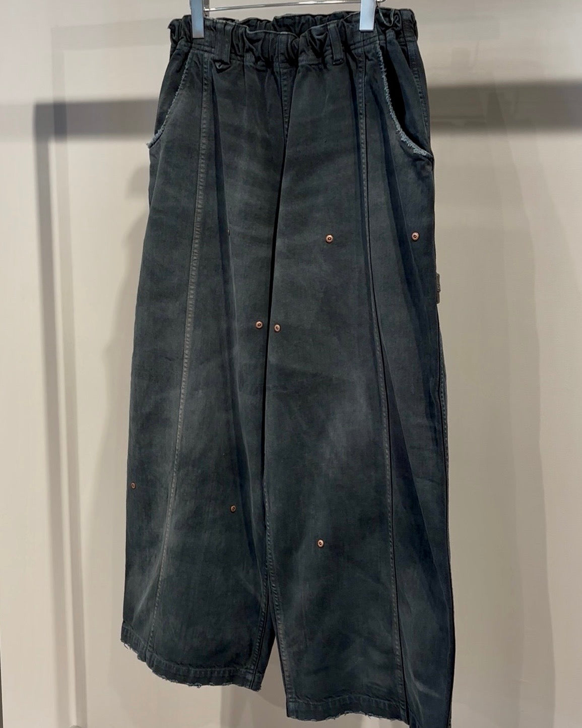 【VOO × PAST OF PROGRESS】LOOP D.P BALLOON DAMAGED / SUMI BLACK