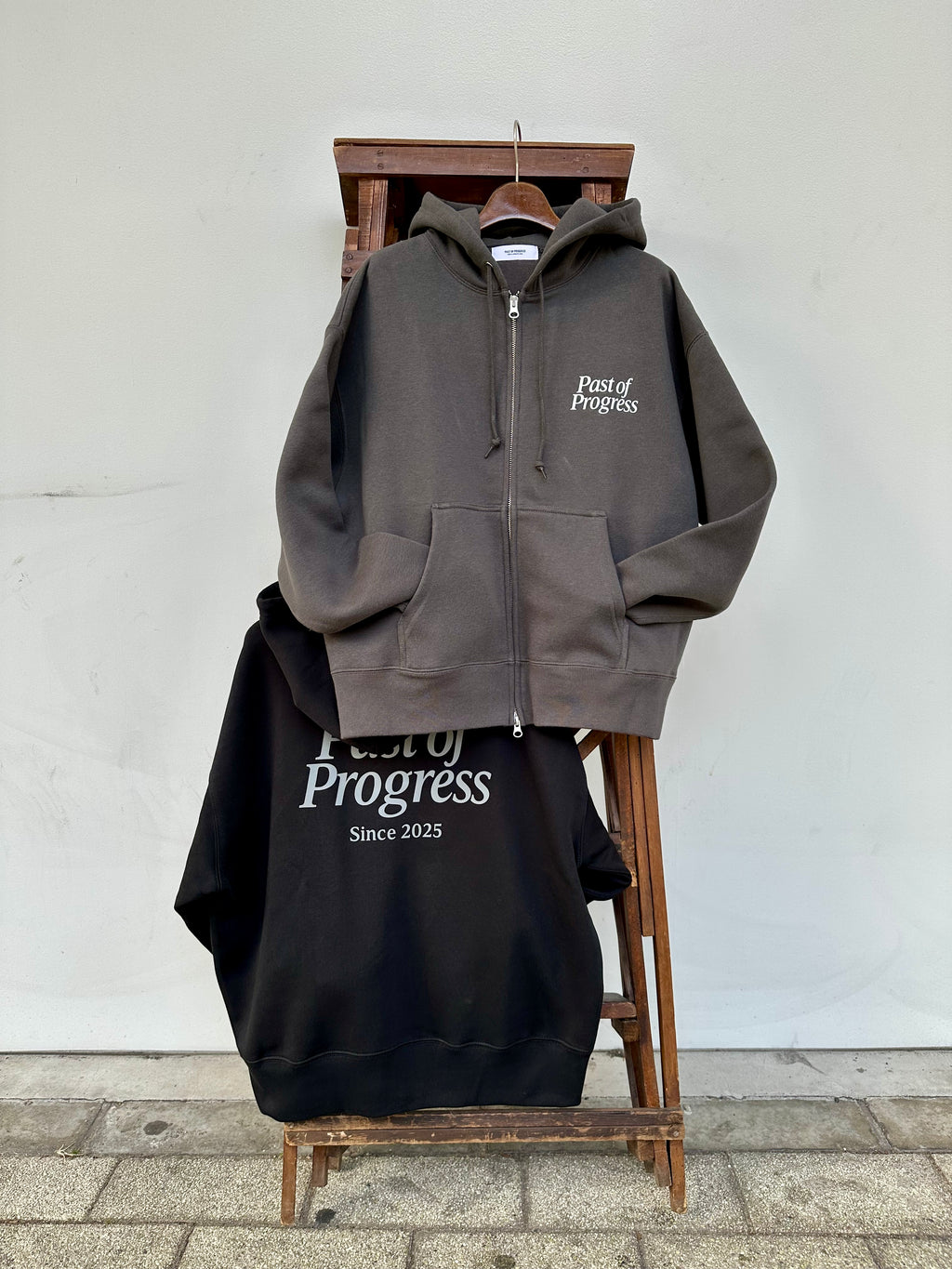 CLASSIC LOGO BOX TANTAKE HOODIE（VINTAGE BLACK）PAST-006