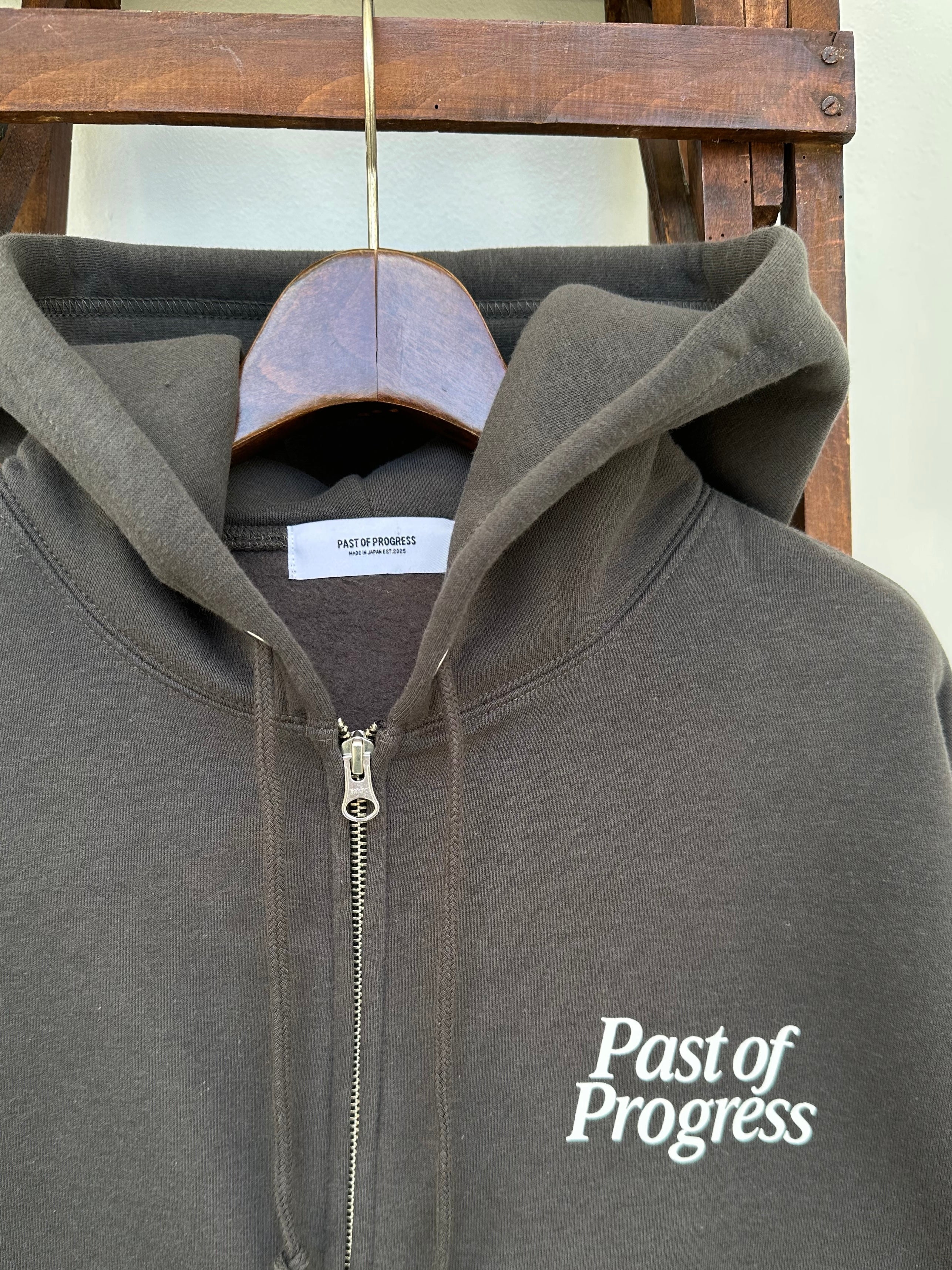 CLASSIC LOGO BOX TANTAKE HOODIE（VINTAGE BLACK）PAST-006