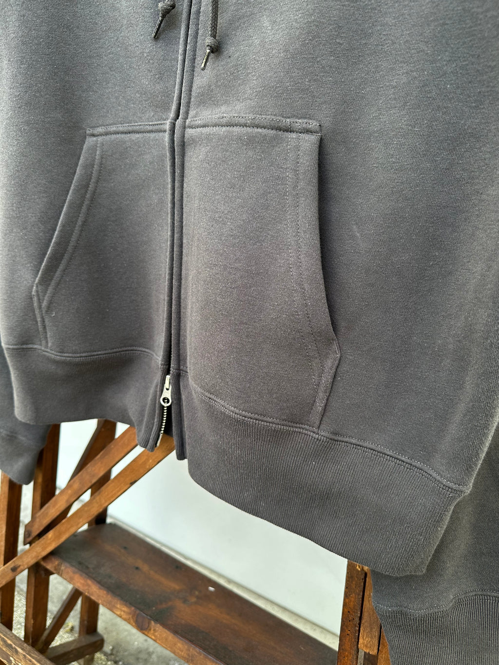 CLASSIC LOGO BOX TANTAKE HOODIE（VINTAGE BLACK）PAST-006