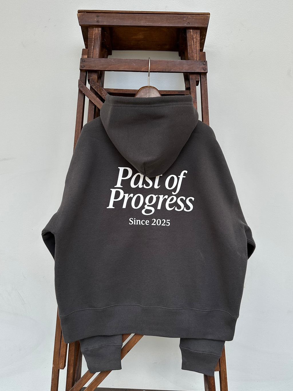 CLASSIC LOGO BOX TANTAKE HOODIE（VINTAGE BLACK）PAST-006