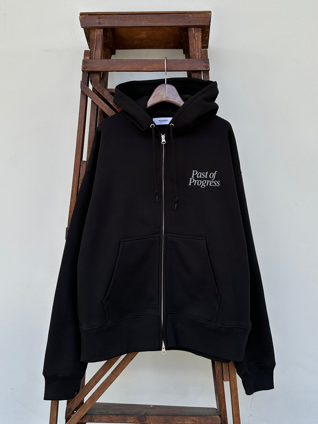 CLASSIC LOGO BOX TANTAKE HOODIE（BLACK）PAST-006