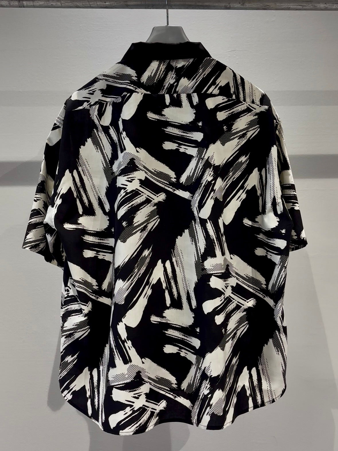 Mercury Mini Button Splash Print Black Collar Shirt - JAPAN MADE